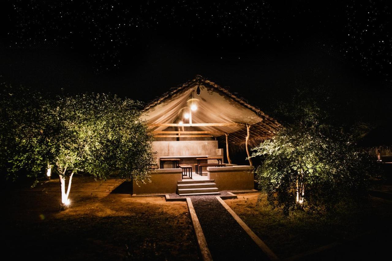 Отель Yala Wild Hut - Yala Тиссамахарама Экстерьер фото