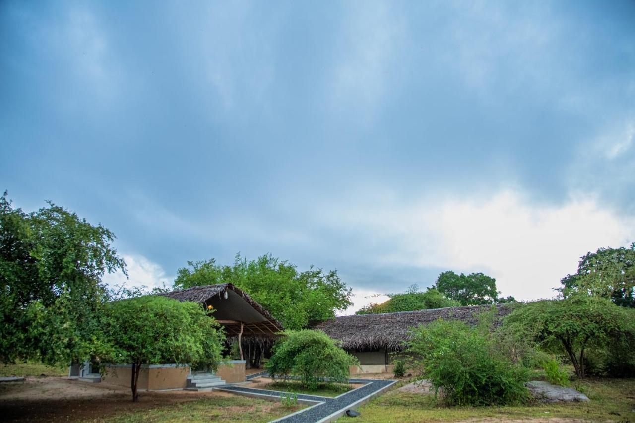 Отель Yala Wild Hut - Yala Тиссамахарама Экстерьер фото